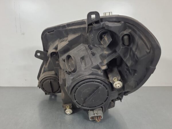 MERCEDES SPRINTER 2013-2018 RIGHT HEADLAMP NCV3, 10/13-04/18 - Image 4