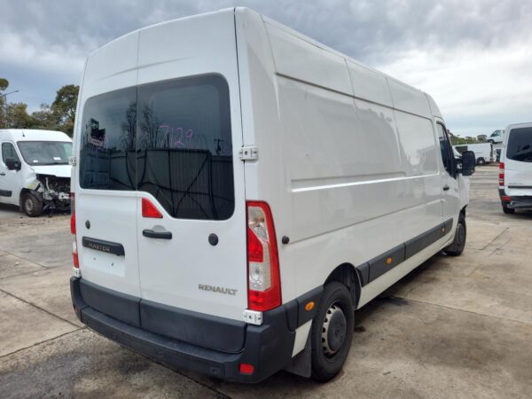 RENAULT MASTER 2011-2024 FUSE BOX ENGINE BAY, X62, 09/11- - Image 12