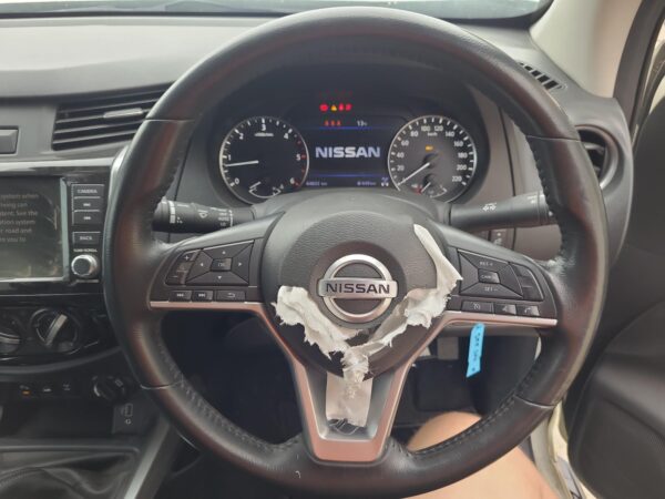 NISSAN NAVARA 2015-2025 LEFT FRONT DOOR NP300, DUAL CAB, 04/15- - Image 20