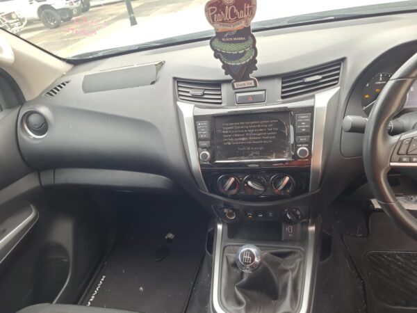 NISSAN NAVARA 2015-2025 LEFT FRONT DOOR NP300, DUAL CAB, 04/15- - Image 10