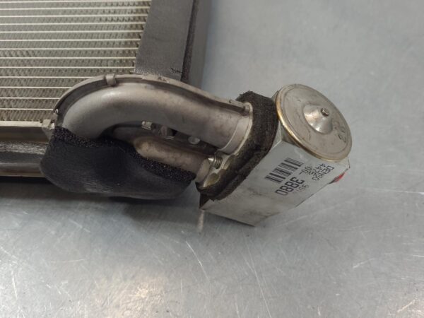 TOYOTA HIACE 2005-2019 A/C EVAPORATOR FRONT (IN DASH), TRH/KDH, 01/05-04/19 - Image 8