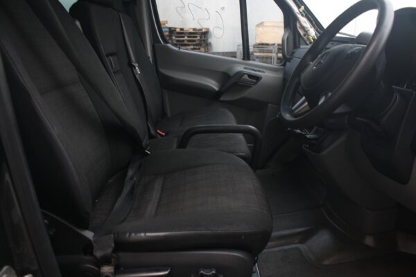 MERCEDES SPRINTER 2013-2018 RIGHT HEADLAMP NCV3, 10/13-04/18 - Image 10