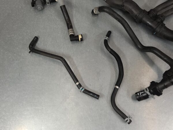 FORD F SERIES 2021-2026 WATER PIPES/OUTLETS F150 14TH GEN 21- - Image 4