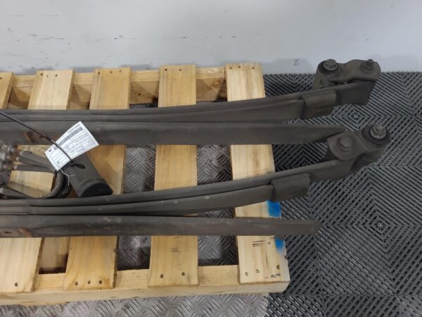MERCEDES SPRINTER 2006-2018 REAR LEAF SPRING NCV3, PAIR, TRIPLE LEAF TYPE, 10/06 - Image 5