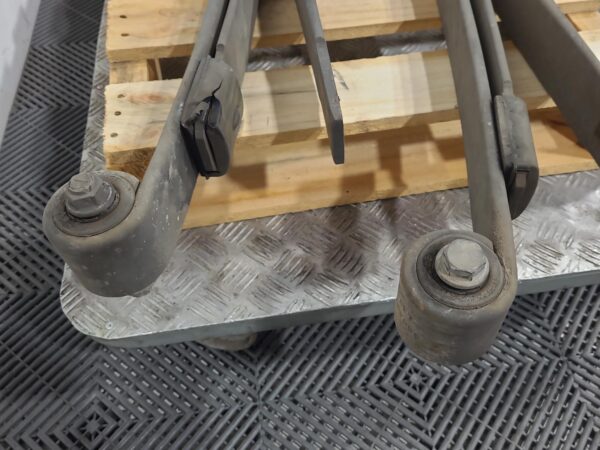 MERCEDES SPRINTER 2006-2018 REAR LEAF SPRING NCV3, PAIR, TRIPLE LEAF TYPE, 10/06 - Image 2