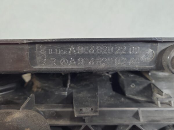 MERCEDES SPRINTER 2006-2018 RIGHT TAILLIGHT NCV3, VAN/BUS, 10/06-04/18 - Image 9