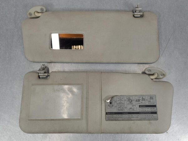 TOYOTA HILUX 2005-2015 SUN VISOR PAIR, 02/05-08/15 - Image 2