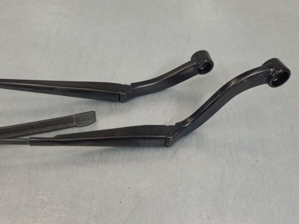 FORD RANGER 2011-2022 WIPER ARM PAIR, PX, 06/11-04/22 - Image 3