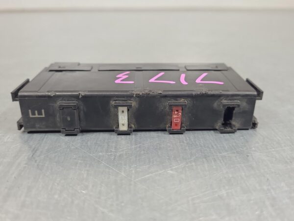 TOYOTA HILUX 2005-2015 FUSE BOX ENGINE BAY, RELAY BOX, DIESEL, 03/05-08/15 - Image 15