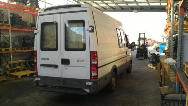 IVECO DAILY 2006-2011 RIGHT TAILLIGHT VAN, 4TH GEN, 06-11 - Image 9