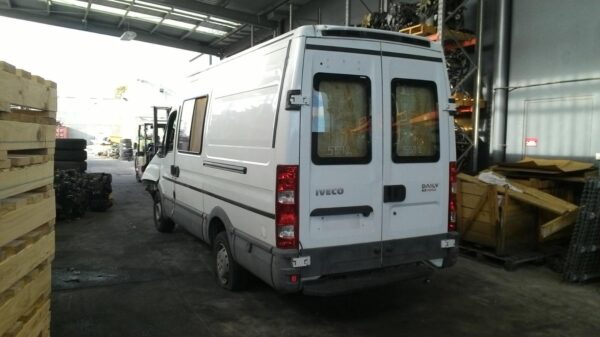 IVECO DAILY 2006-2011 RIGHT TAILLIGHT VAN, 4TH GEN, 06-11 - Image 8