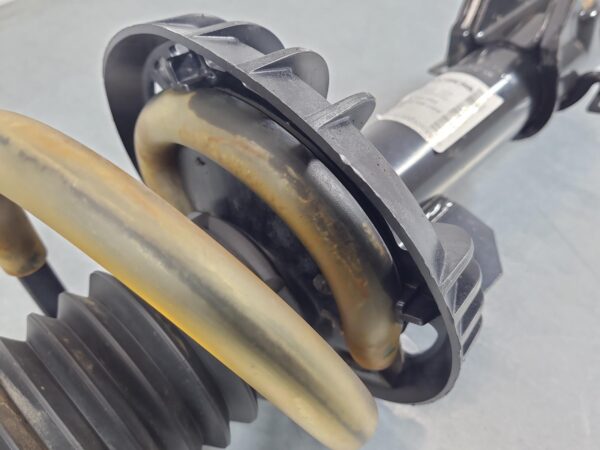 MERCEDES VITO 2015-2022 LEFT FRONT STRUT 447, RWD, DIESEL, 2.1, 03/15-02/22 - Image 4