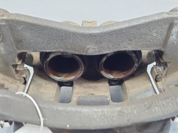 NISSAN NAVARA 2015-2025 CALIPER NP300, LH FRONT, 04/15- - Image 6