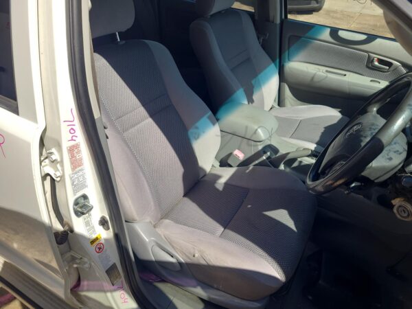 TOYOTA HILUX 2005-2015 VACUUM/AIR PUMP DIESEL, 3.0, 1KD-FTV, VAC PUMP, 02/05-08/ - Image 9