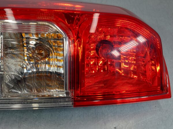 NISSAN NAVARA 2015-2020 LEFT TAILLIGHT NP300, UTE, NON LED TYPE, 04/15-11/20 - Image 3