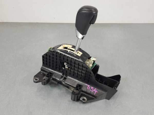 NISSAN NAVARA 2015-2025 GEAR STICK/SHIFTER NP300, TRANSMISSION SHIFTER, AUTO T/M