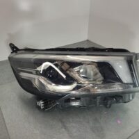 LDV DELIVER 9 2020-2024 RIGHT HEADLAMP HALOGEN TYPE, 07/20-