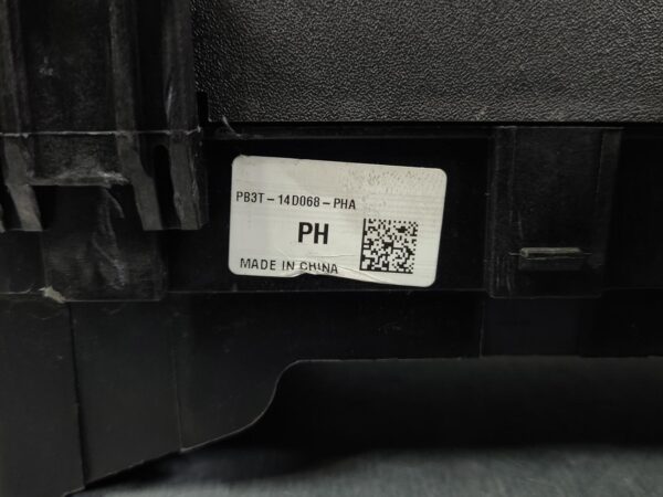 FORD RANGER 2022-2025 FUSE BOX RA, ENGINE BAY, DIESEL, 3.0, 05/22- - Image 6