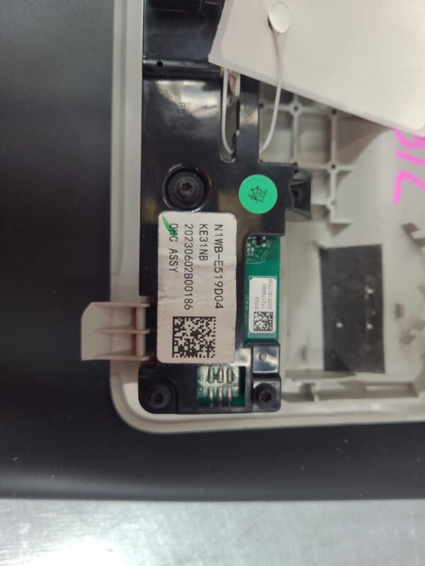 FORD RANGER 2022-2025 COURTESY LIGHT RA, FRONT, W/ SUNGLASS HOLDER, AUX SWITCH T - Image 9