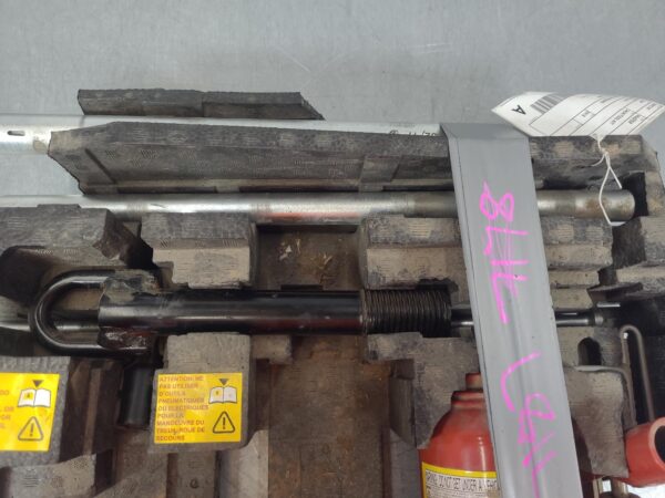 RENAULT MASTER 2011-2026 JACK/TOOL KIT X62, 09/11- - Image 4