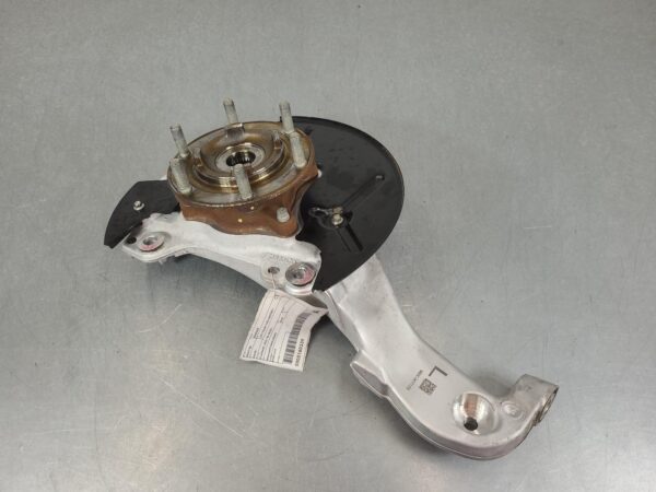 FORD RANGER 2022-2025 LEFT FRONT HUB ASSEMBLY STANDARD, AWD, RA, 05/22- - Image 2