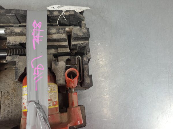 RENAULT MASTER 2011-2026 JACK/TOOL KIT X62, 09/11- - Image 5