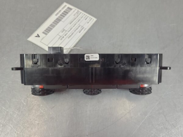 FORD RANGER 2022-2025 HEATER/AC CONTROLS RA, DUAL ZONE CLIMATE CONTROL TYPE, 05/ - Image 6