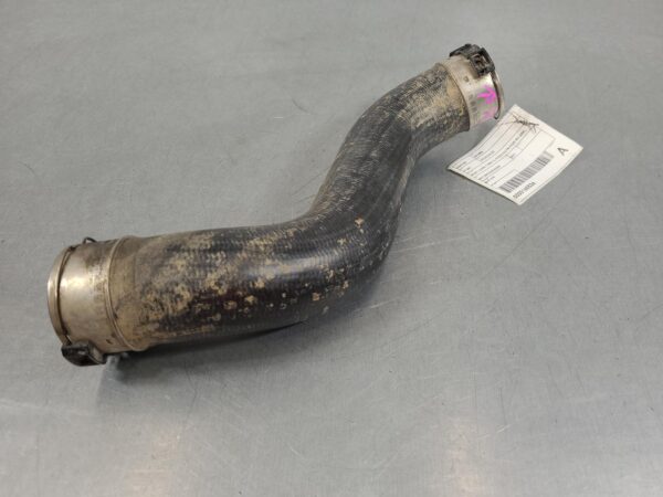 NISSAN NAVARA 2015-2025 INTERCOOLER NP300, LOWER TURBO TO INTERCOOLER HOSE (RH S - Image 3