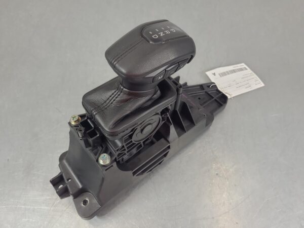 FORD RANGER 2022-2025 GEAR STICK/SHIFTER RA, GEAR SHIFTER, AUTO T/M, DIESEL, 3.0