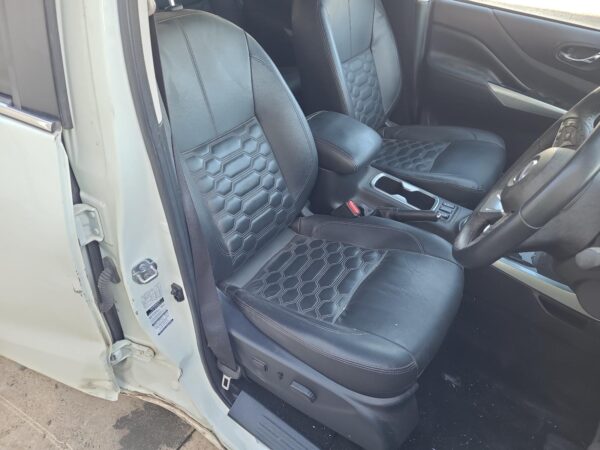 NISSAN NAVARA 2015-2025 INTERCOOLER NP300, LOWER TURBO TO INTERCOOLER HOSE (RH S - Image 11