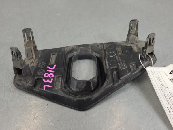 NISSAN NAVARA 2020-2025 LEFT INDICATOR/FOG/SIDE NP300, BUMPER FOGLAMP SURROUND, - Image 4