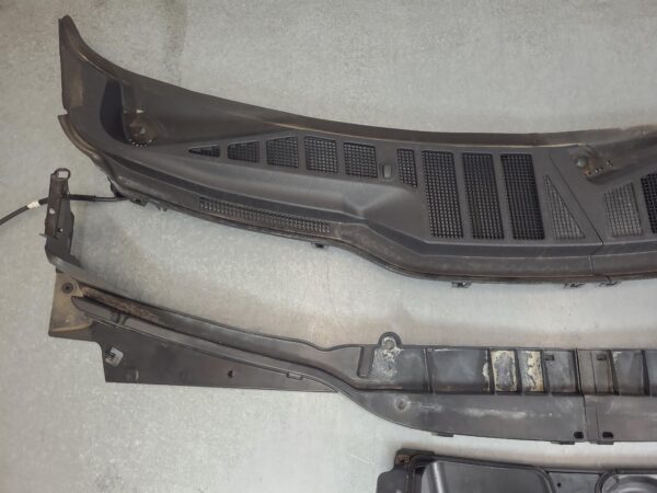 FORD F SERIES 2021-2026 PLENUM CHAMBER F150 14TH GEN 21- - Image 2