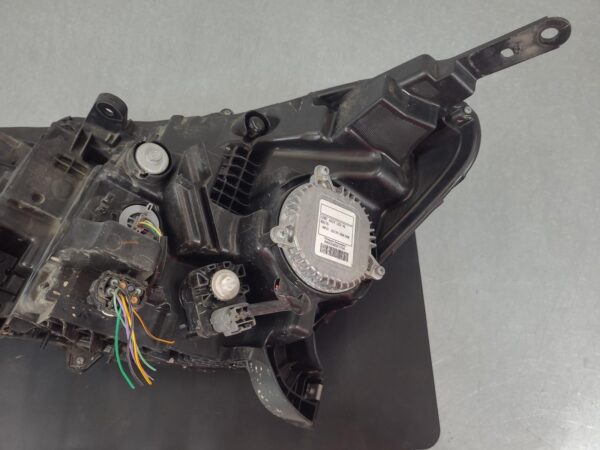 NISSAN NAVARA 2020-2025 RIGHT HEADLAMP NP300, W/ LED TYPE, 12/20- - Image 5