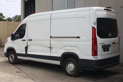 LDV DELIVER 9 07/2020-ON RIGHT FRONT SEAT BELT STALK ONLY - Image 16