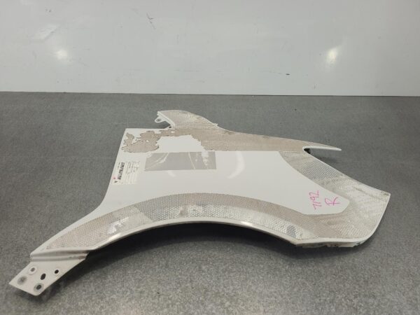 MERCEDES SPRINTER 2018-2025 RIGHT GUARD VS30, NON FLASHER TYPE, 05/18-