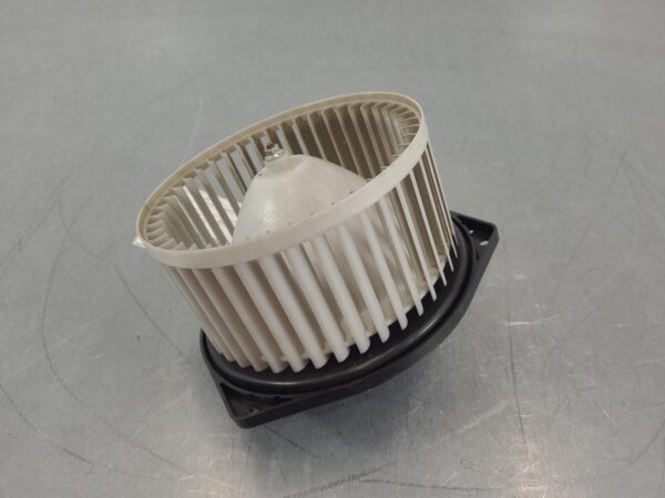 NISSAN NAVARA 2015-2025 HEATER FAN MOTOR NP300, 04/15- - Image 13
