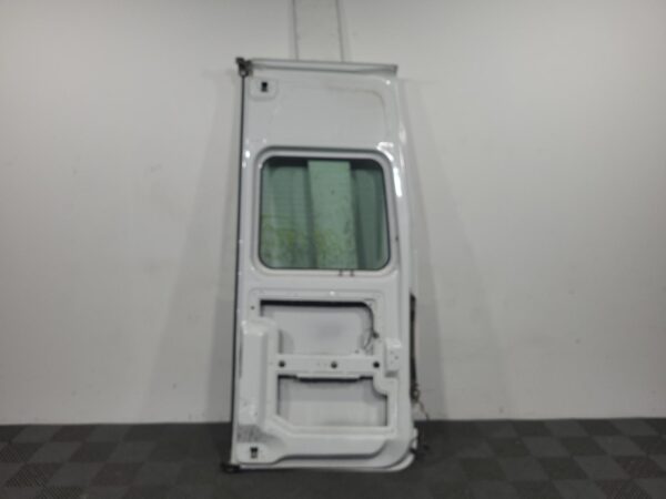 RENAULT MASTER 2011-2020 BOOTLID/TAILGATE BARN DOOR (LH SIDE), MID/HIGH ROOF, X6 - Image 5