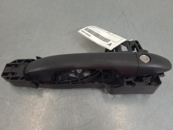 MERCEDES SPRINTER 2018-2025 DOOR HANDLE VS30, RH FRONT, OUTER, VAN/CAB CHASSIS, - Image 2