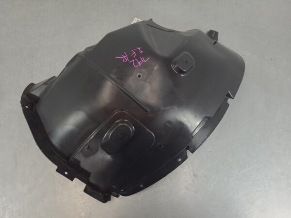 MERCEDES SPRINTER 2018-2025 RIGHT GUARD LINER RWD, RH FRONT, REAR SECTION, VS30, - Image 3