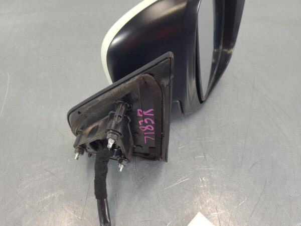 NISSAN NAVARA 2020-2025 RIGHT DOOR MIRROR NP300, POWER FOLD, COLOUR CODED TYPE, - Image 3