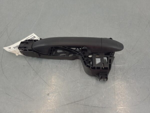 MERCEDES SPRINTER 2018-2025 DOOR HANDLE VS30, LH FRONT, OUTER, VAN/CAB CHASSIS, - Image 3