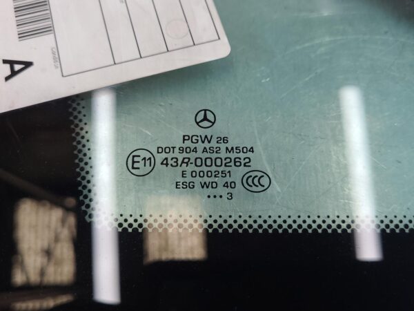 MERCEDES VITO 2011-2015 RIGHT FRONT 1/4 DOOR GLASS 639 MY11 02/11-02/15 - Image 3