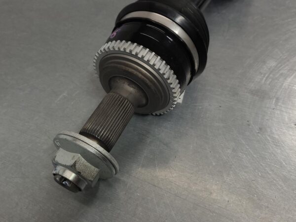 LDV T60 2021-2025 LEFT DRIVESHAFT FRONT, AUTO, DIESEL, 2.0, BI-TURBO, SK8C, 08/2 - Image 2