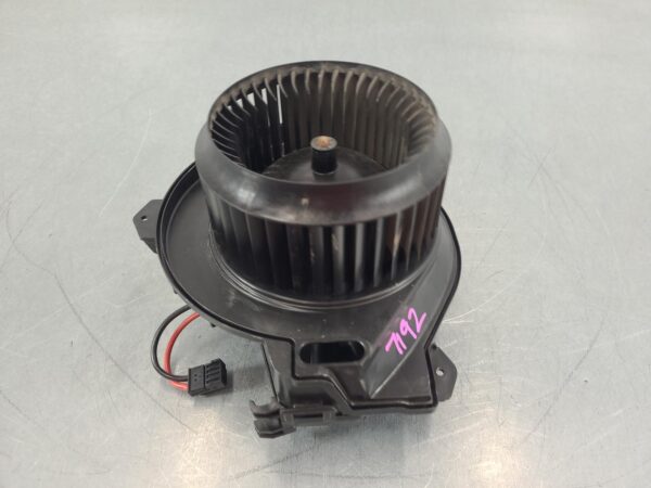 MERCEDES SPRINTER 2018-2026 HEATER FAN MOTOR VS30, 05/18- - Image 13