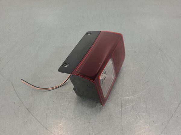 RENAULT TRAFIC 2015-2025 RIGHT TAILLIGHT X82, IN BODY, LOWER, 01/15- - Image 2