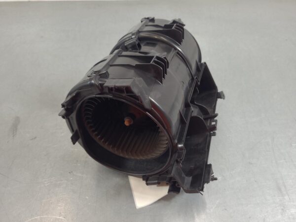 RENAULT TRAFIC 2015-2026 HEATER FAN MOTOR X82, 01/15- - Image 6
