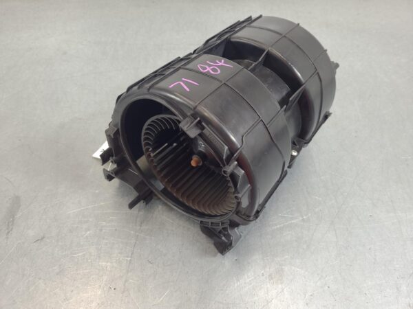 RENAULT TRAFIC 2015-2026 HEATER FAN MOTOR X82, 01/15- - Image 3