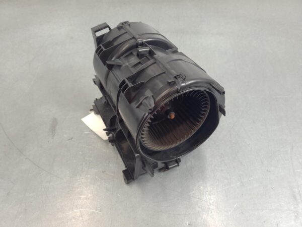 RENAULT TRAFIC 2015-2026 HEATER FAN MOTOR X82, 01/15- - Image 18
