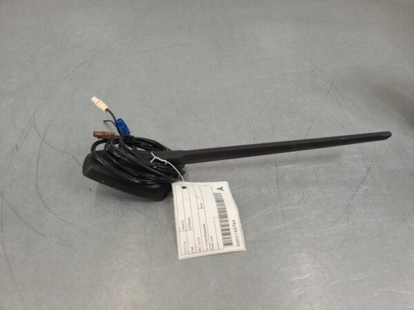 RENAULT TRAFIC 2015-2026 ANTENNA X82, 01/15- - Image 15