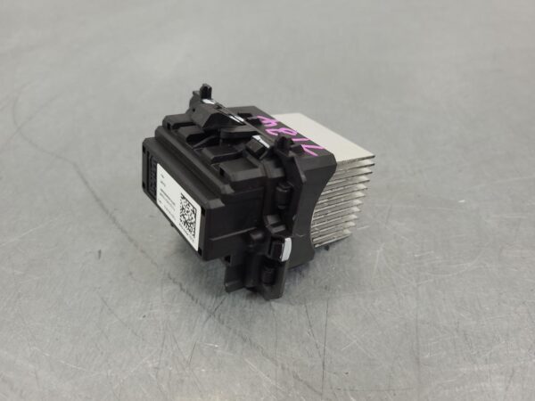 RENAULT TRAFIC 2015-2026 FAN SPEED RESISTOR X82, 01/15- - Image 2